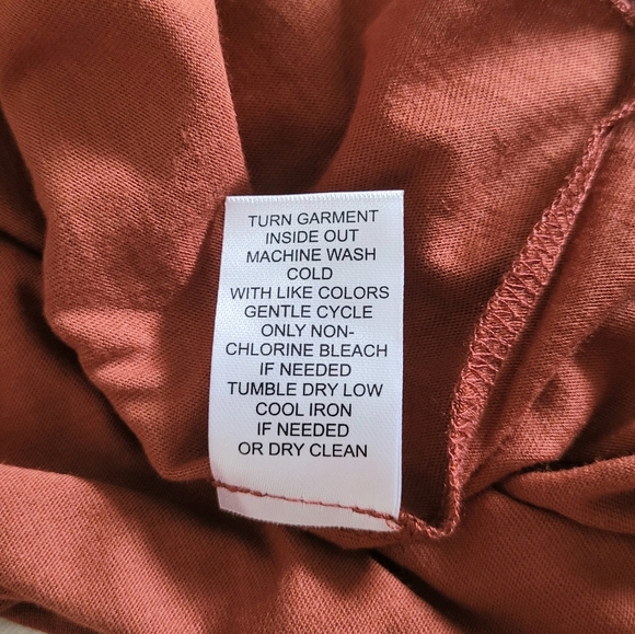 Chelsea & Theodore Puffy Sleeve Top - NWT - Picture 8 of 14